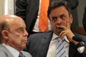 Aécio e família contra a CLT na era FHC