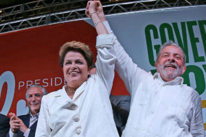 Após vitória, Dilma promete priorizar reforma política