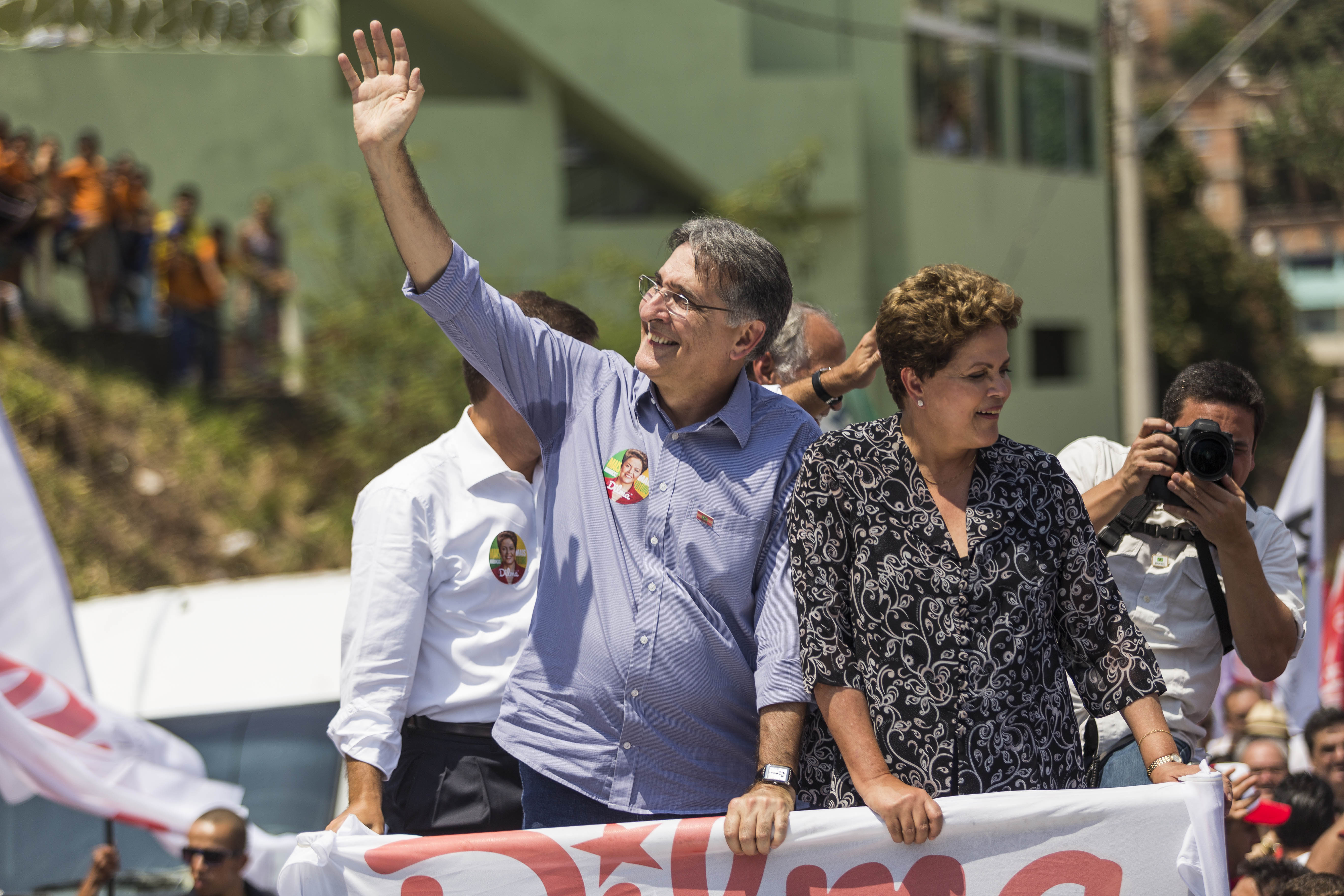 “Quem divide o Brasil entre nós e eles é o PSDB”