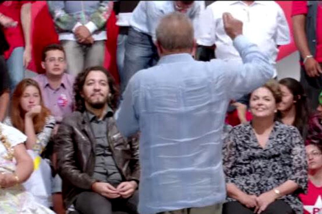 Carta de fora do armário (ou porque ela em vez dele)