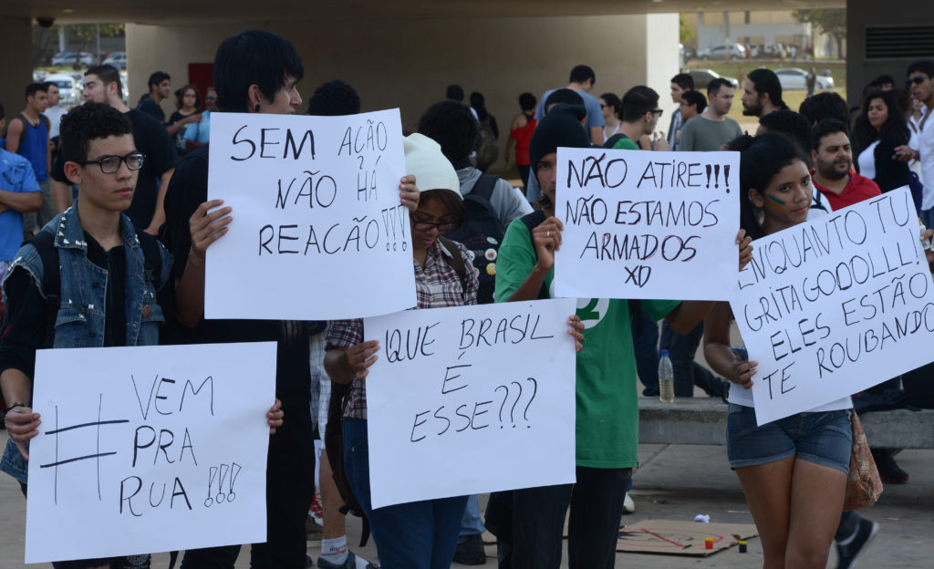 Fatura de junho de 2013 não será paga em 2014