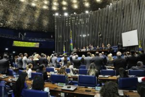 Novo Congresso exige mudanças na forma de governar de Dilma