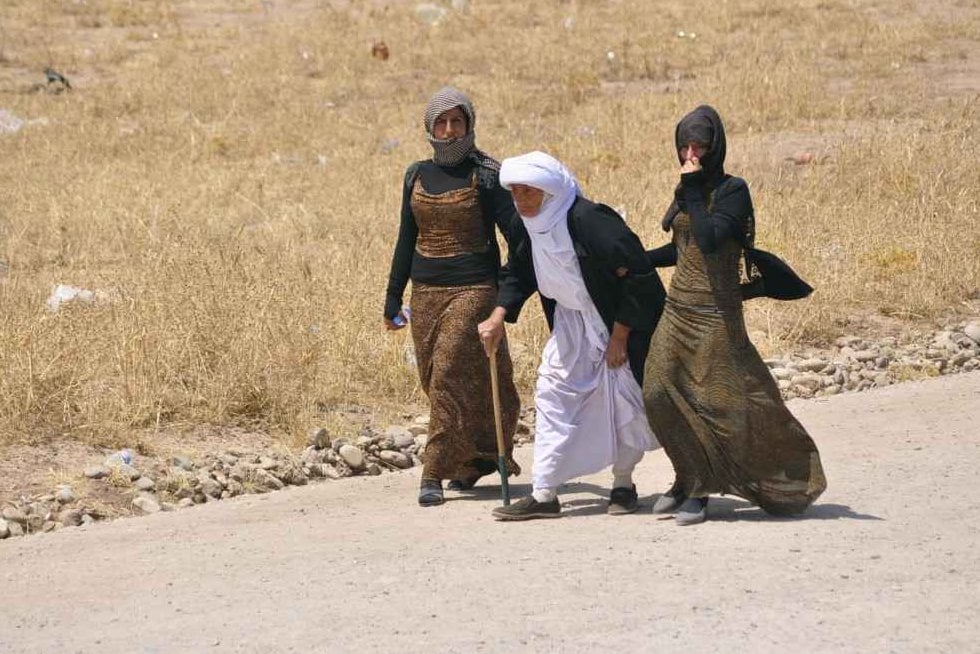 Mulheres yazidis vivem dias de terror nas mãos do “Estado Islâmico”