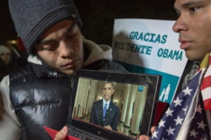 É hora de tirar imigrantes ilegais das sombras, diz Obama