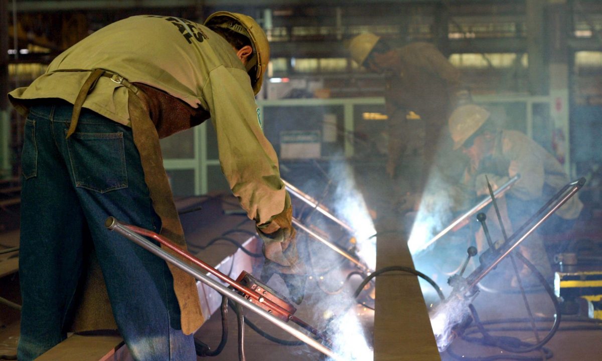 Mercado financeiro reduz novamente previsão do PIB para 2020