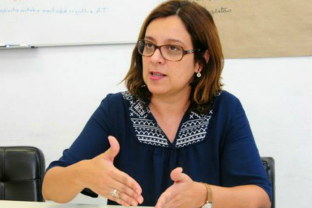“Para o Congresso, eleitor participa votando e só”