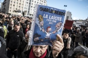 Charlie Hebdo: não cabem limites na defesa da livre expressão