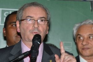 Defensor do Dia do Orgulho Heterossexual, Cunha é alvo de ativistas