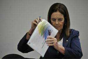 Petrobras: Outro funcionário foi afastado ao denunciar cartel, diz Venina