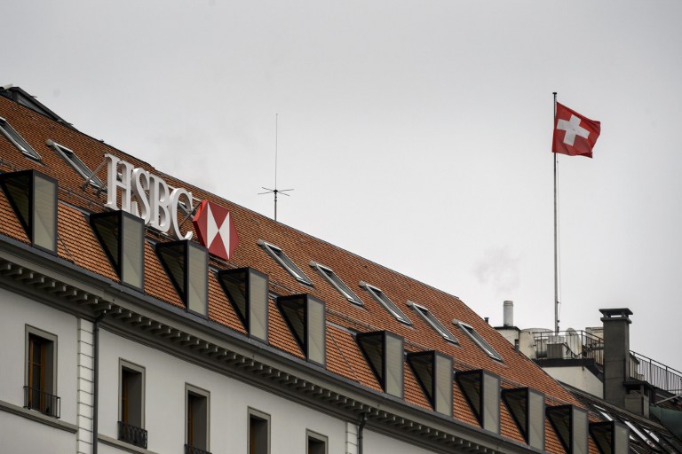 Imagem de 18 de fevereiro mostra a sede do HSBC Private Bank, em Genebra, na Suíça. O banco está sendo investigado 