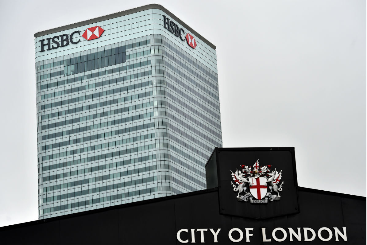 HSBC manteve 109 milhões de reais de empresários de ônibus do RJ