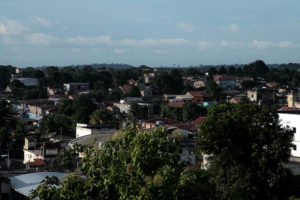Lá vem o progresso