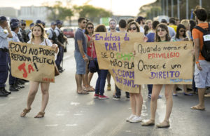 Voluntarismo e reforma política