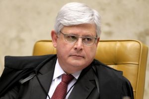 Janot é avisado sobre ameaça de morte