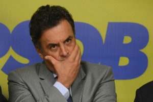 Sindicado dos Advogados de SP pede ao MP que investigue Aécio Neves