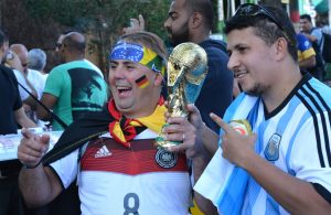 Copa do Mundo: Em carta às seleções, Fifa pede foco no futebol e não na política