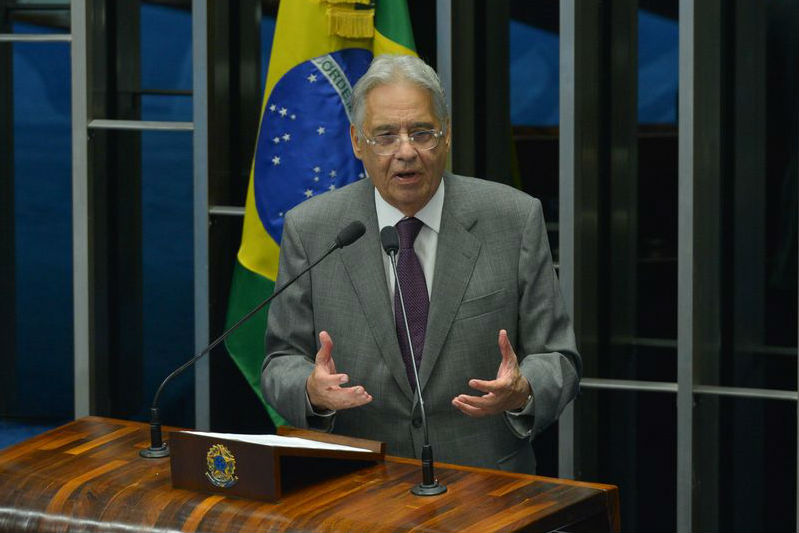 Não adianta tirar Dilma, diz FHC