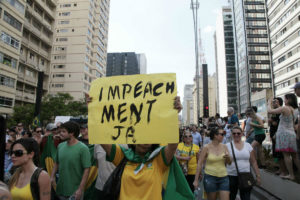 CNT/MDA: 59,7% apoiariam o impeachment