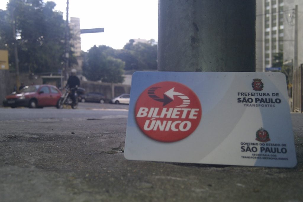 SPTrans não divulga política de privacidade do bilhete único