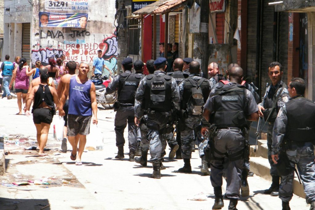 O menino assassinado no Alemão e o Estado de Exceção Permanente