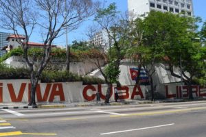 Em Havana, reaproximação com EUA é pouco sentida