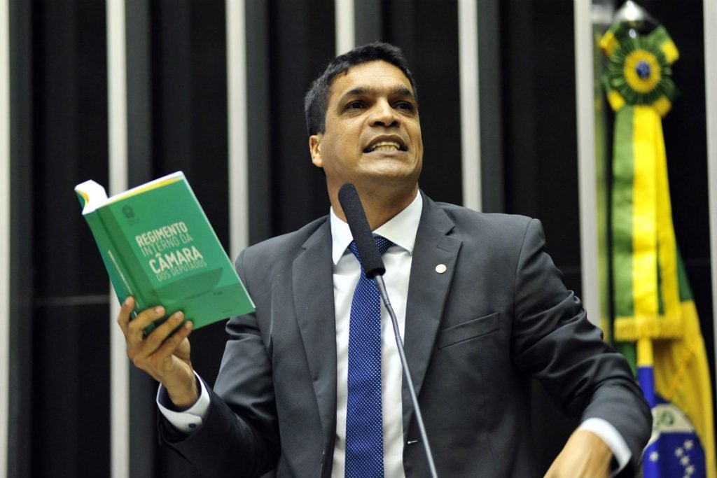 Direção Nacional do PROS reprova nome de Daciolo para disputa do governo do RJ