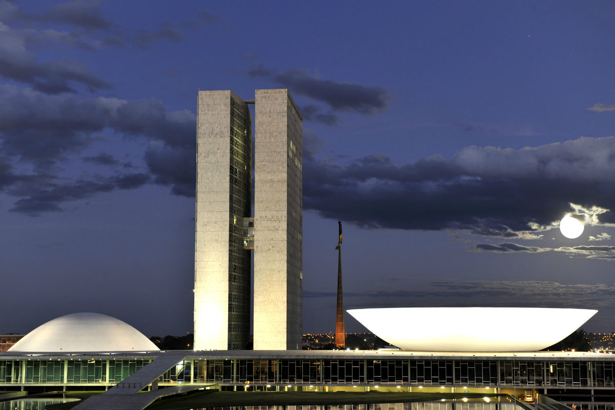 Idealizado por Cunha, bilionário plano de ‘shopping’ na Câmara avança