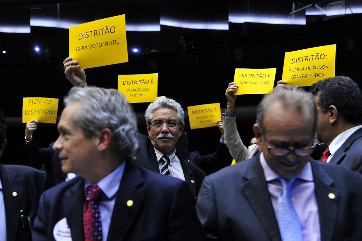Distritão: como votaram os deputados