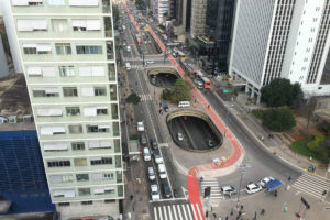 Ciclovia da avenida Paulista é um marco para o País