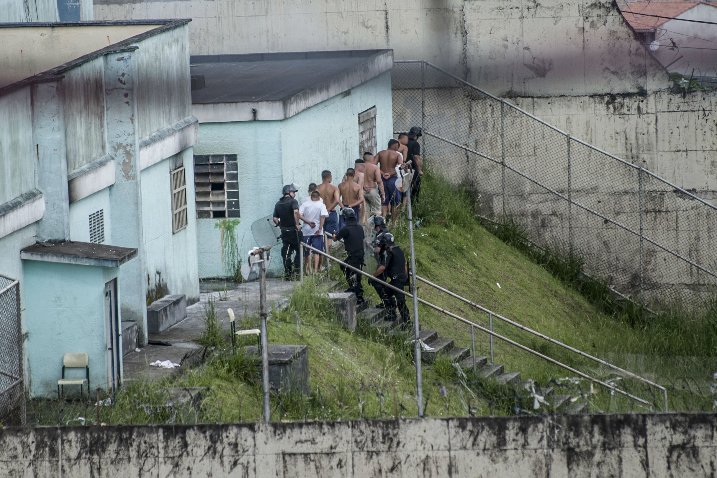 Superlotação é marca de instituições para menores infratores