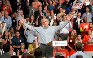 Jeb Bush: nem tão moderado, nem tão favorito