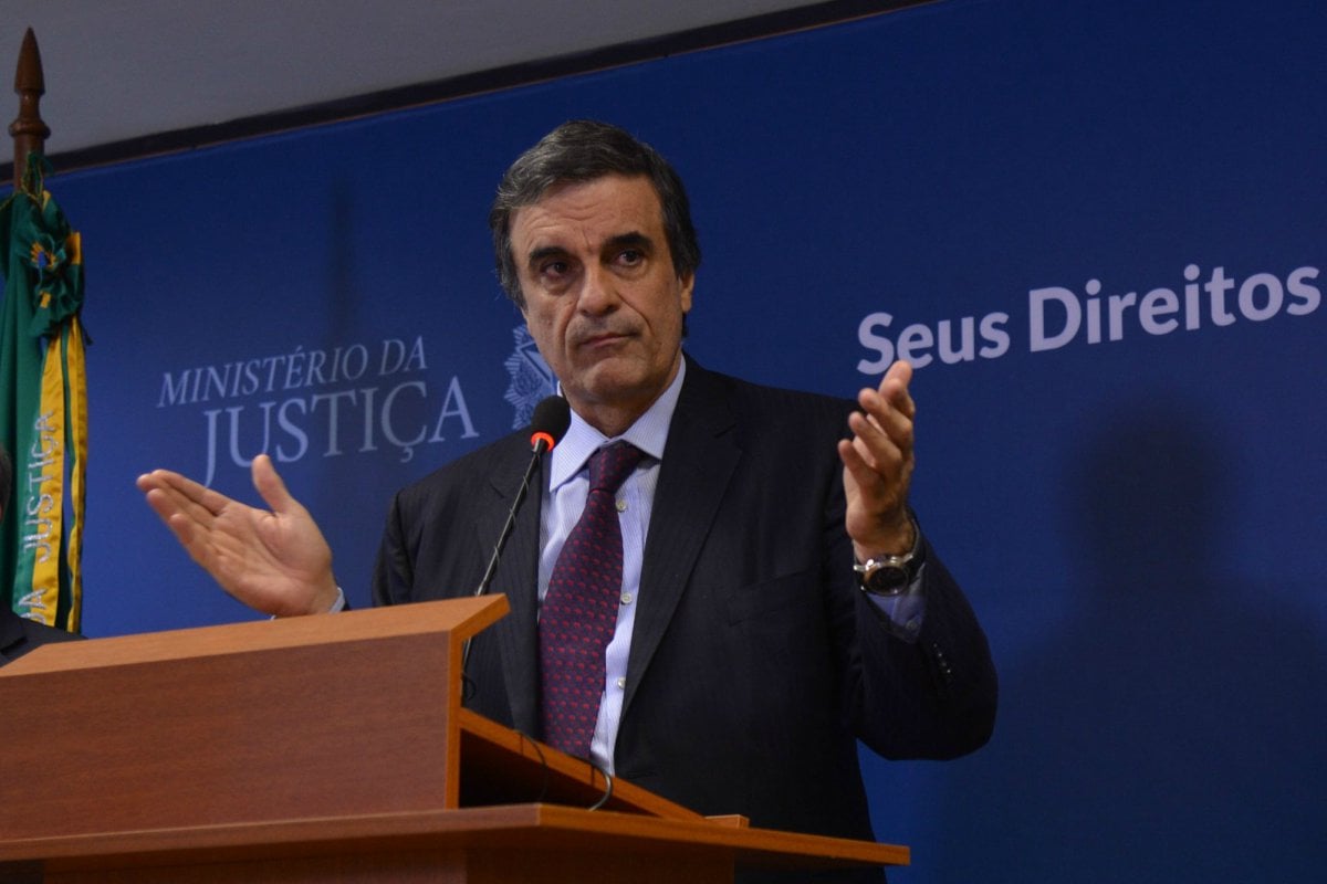Governo apoiará pena maior para jovem infrator