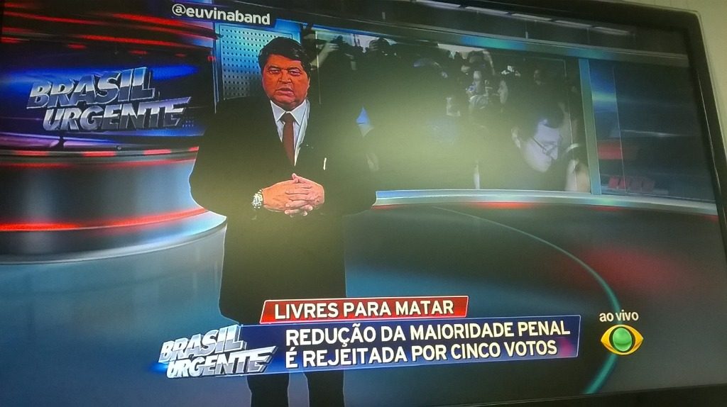 Datena se indigna com rejeição da redução da maioridade
