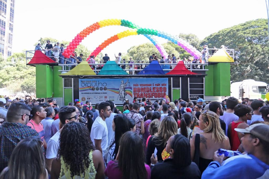 Gênero e diversidade sexual nas escolas: uma questão de direitos humanos