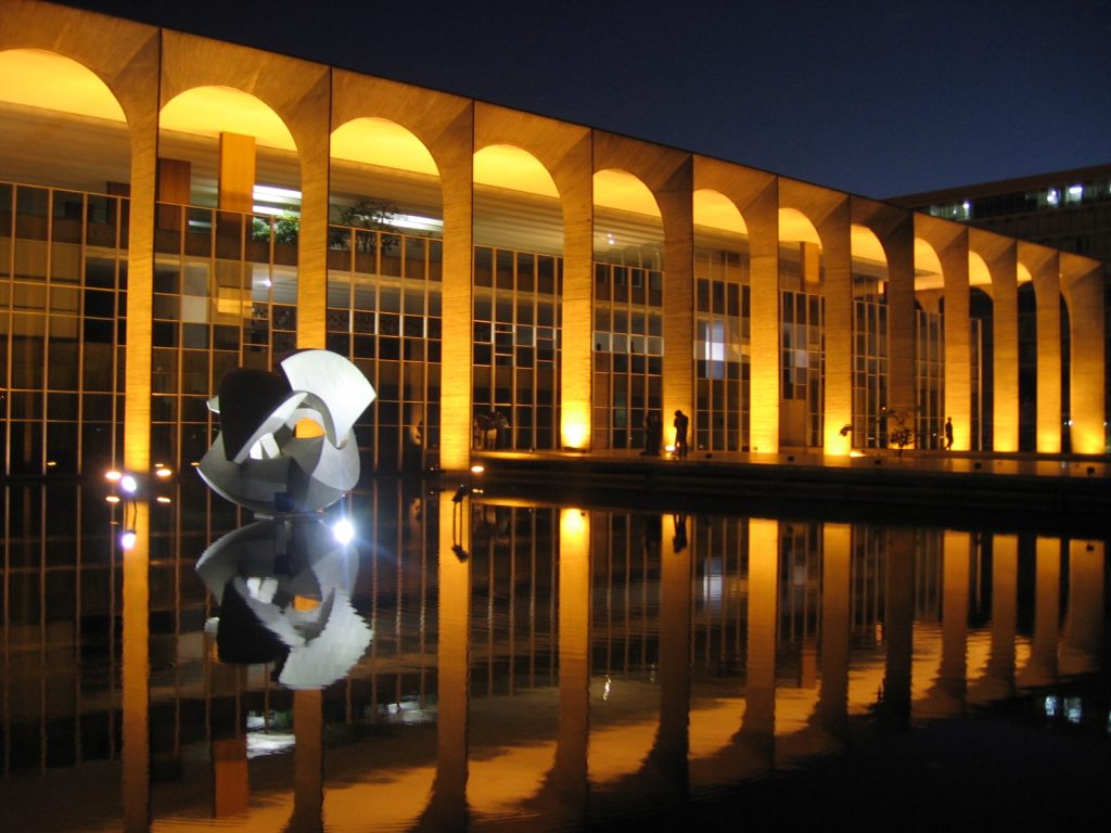 A “captura corporativa” na política externa brasileira