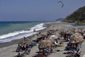 Turismo grego tenta se adaptar à austeridade