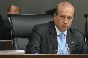Ministro do TCU cita ‘movimento forte’ nas casernas e diz que Bolsonaro vai enfrentar o que acontecer no País