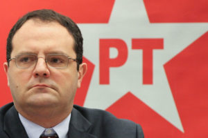 Estado mínimo em um país sem o mínimo de Estado