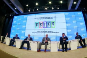 O que a Rússia e a China querem dos BRICS?