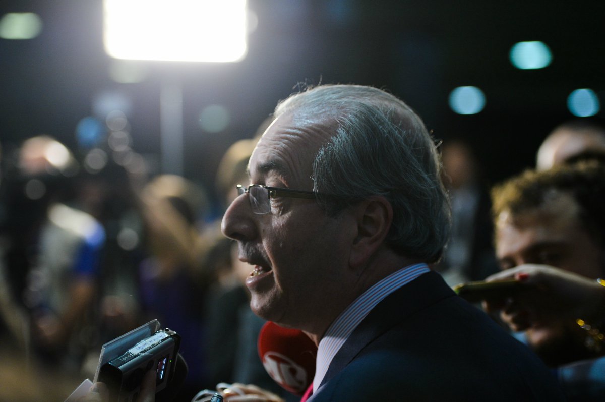 O que é preciso para Cunha cair?