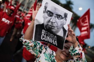Mais uma de Cunha: deputado esconde rádio em Pernambuco