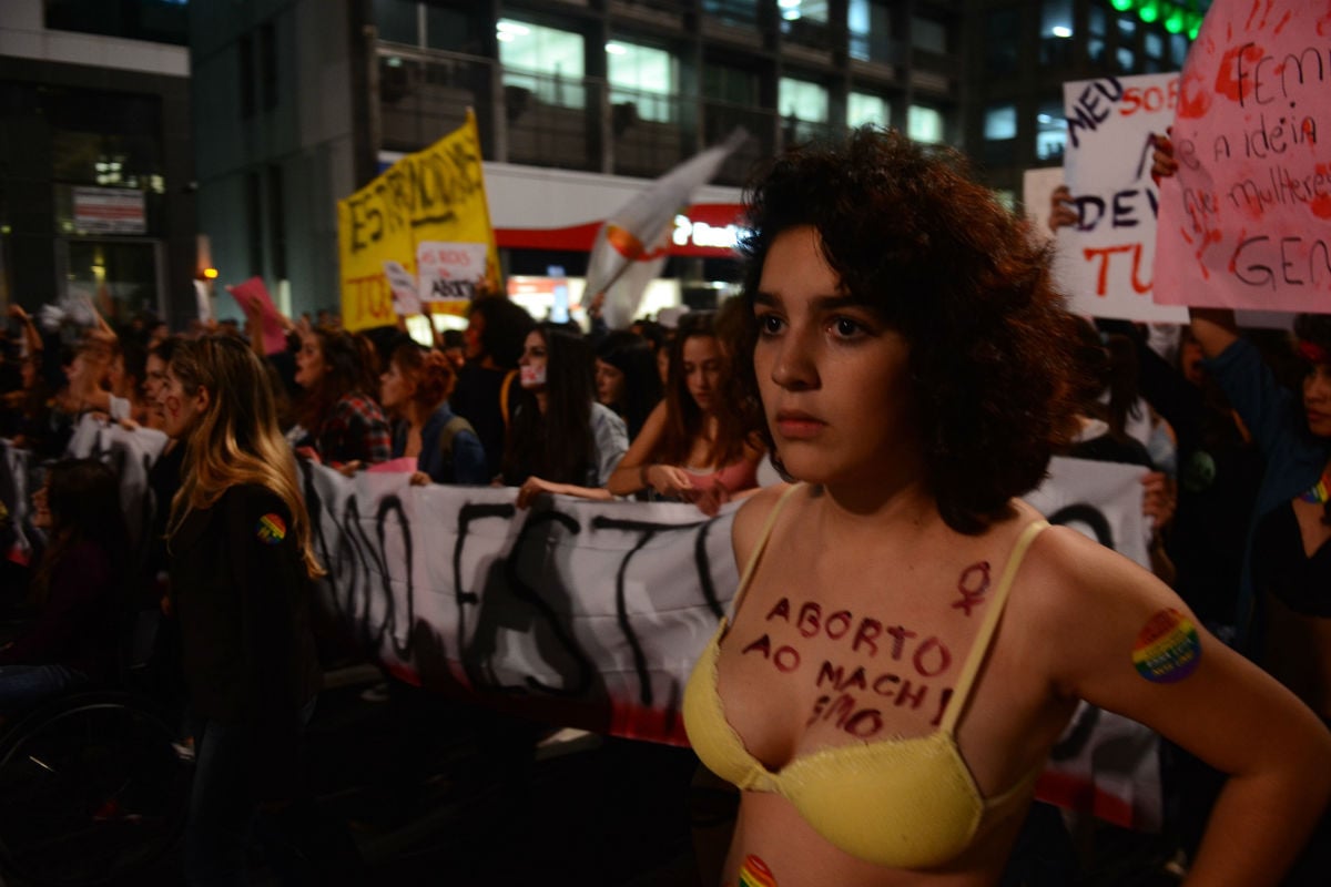 Protesto contra a cultura do estupro (Foto: Rovena Rosa/ Agência Brasil/ Fotos Públicas) 