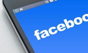 Facebook bane extremistas americanos por incitação ao ódio