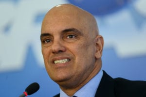 Petição contra Alexandre de Moraes no STF reúne 260 mil assinaturas