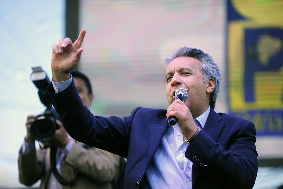 Em eleição histórica, Equador escolhe substituto de Correa