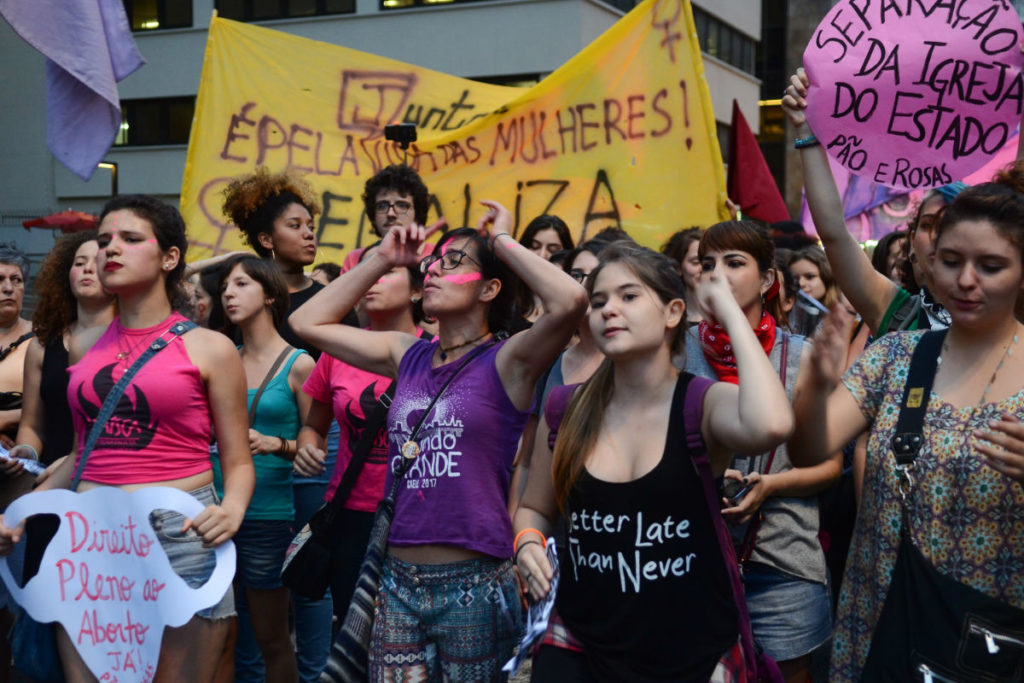 Aborto: Rosa Weber dá 5 dias para os poderes se manifestarem