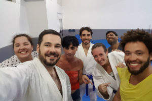 Piranhas Team, um grupo de autodefesa para LGBTs
