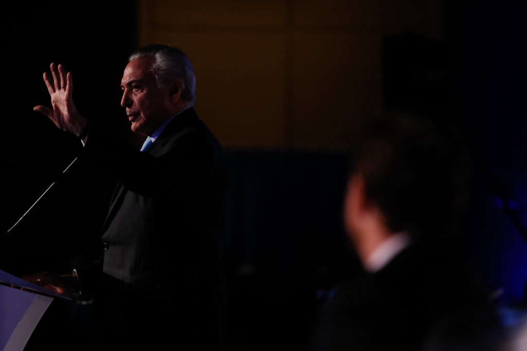 Reprovação de Temer vai de 46% para 55%, aponta Ibope