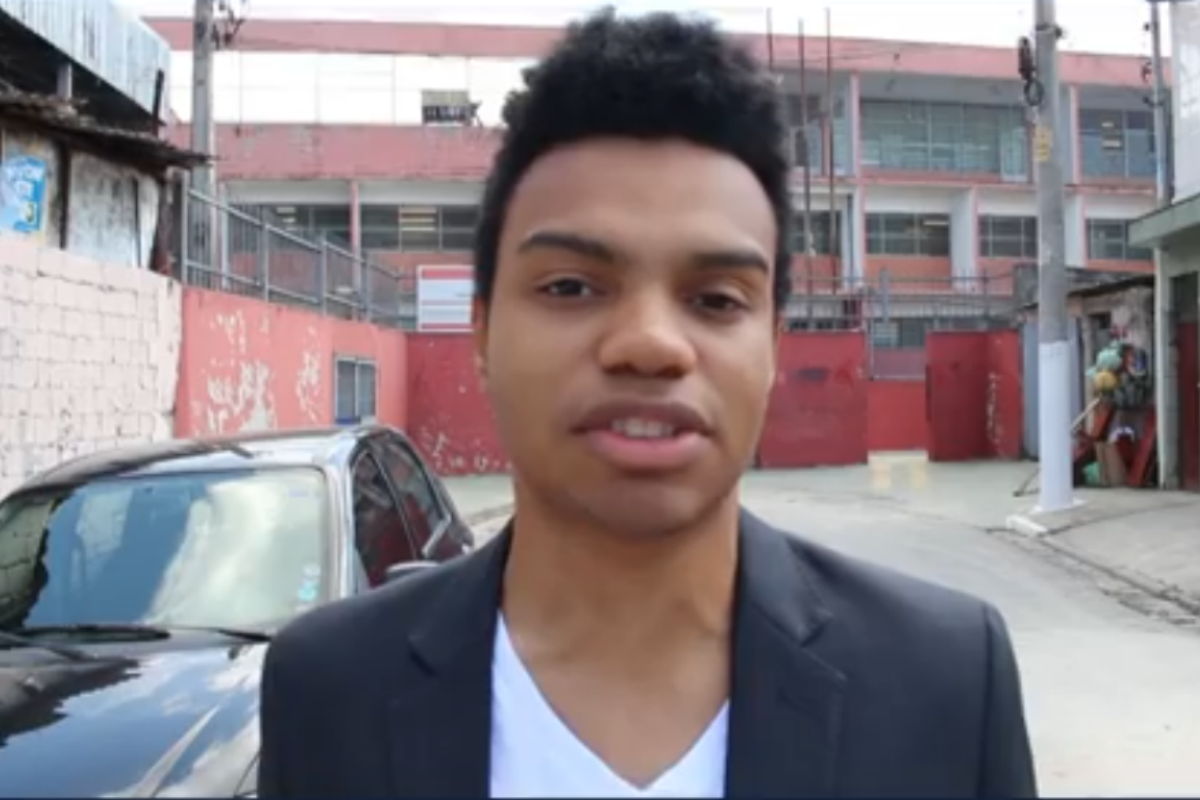 Fernando Holiday ataca de “polícia política” e fracassa