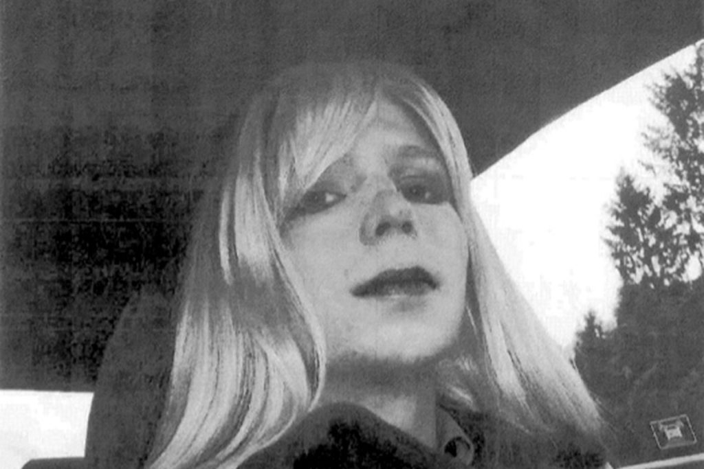 Chelsea Manning deixa a prisão nos EUA